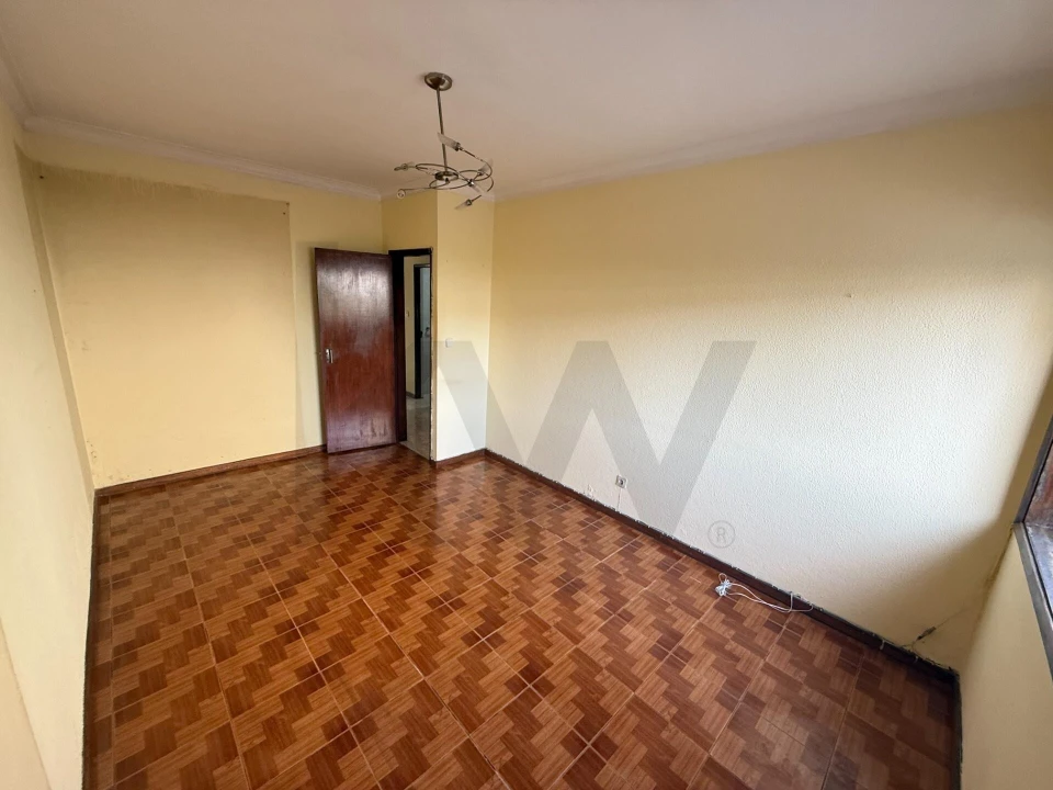 Apartamento T2 para Venda em Rio Tinto Foto 17
