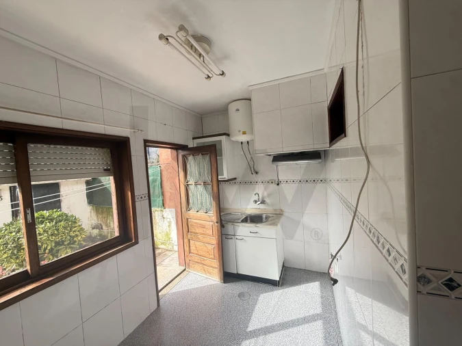 Apartamento T2 para Venda em Rio Tinto Foto 6