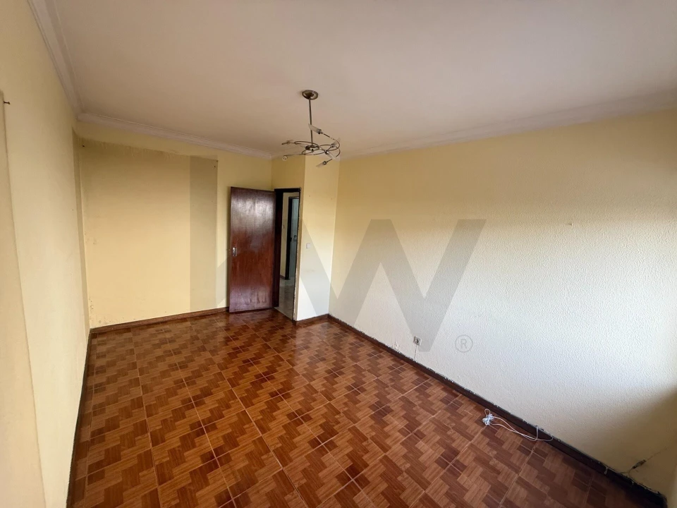 Apartamento T2 para Venda em Rio Tinto Foto 18