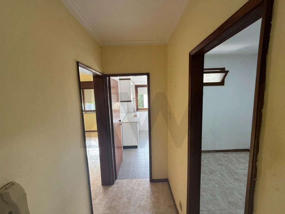 Apartamento T2 para Venda em Rio Tinto Foto 10