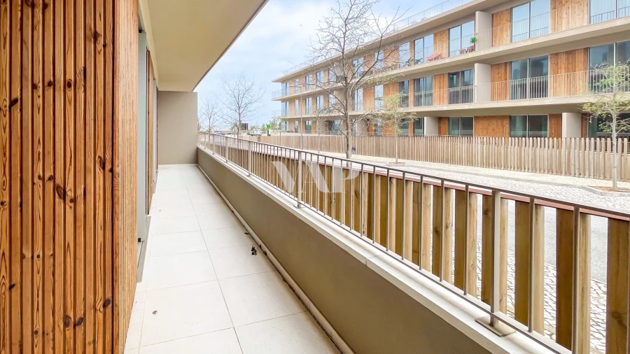 Apartamento T2 para Arrendamento em Quarteira Foto 21