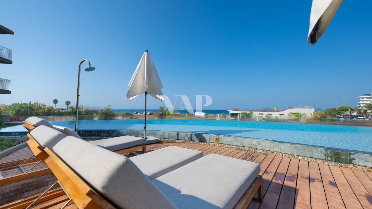 Apartamento T2 para Arrendamento em Quarteira Foto 25