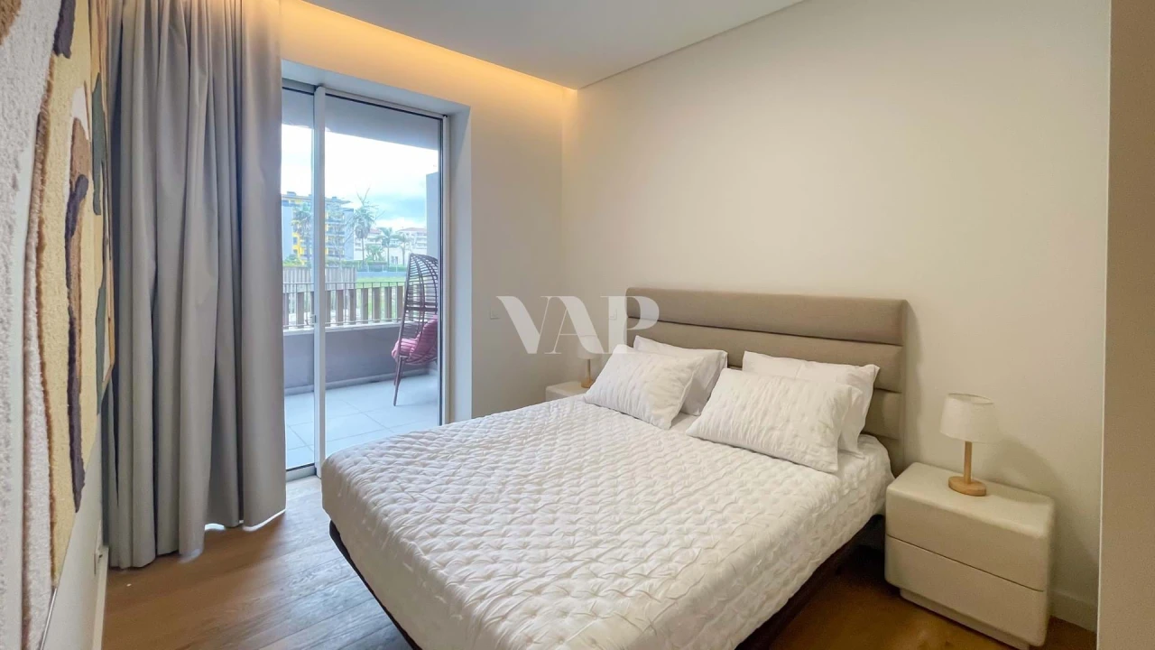 Apartamento T2 para Arrendamento em Quarteira Foto 4