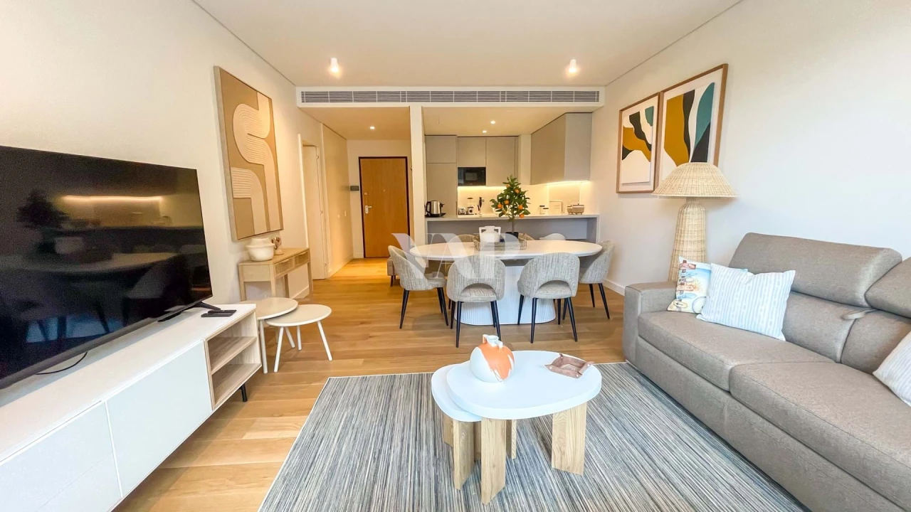 Apartamento T2 para Arrendamento em Quarteira Foto 8