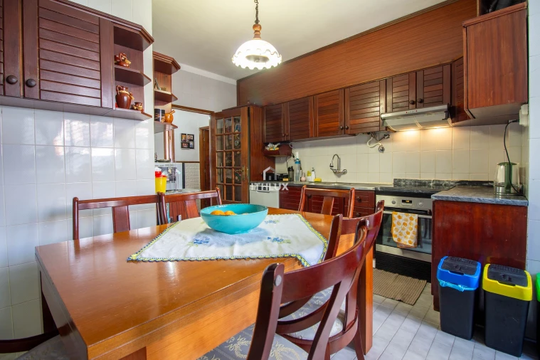 Apartamento T3 para Venda em Viseu Foto 9