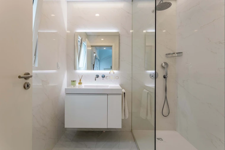 Moradia T2 para Venda em Santa Iria de Azoia, São João da Talha e Bobadela Foto 14