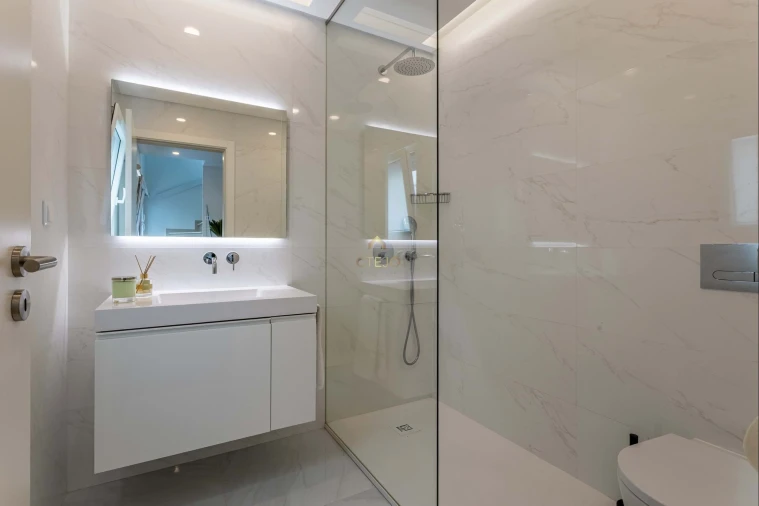 Moradia T2 para Venda em Santa Iria de Azoia, São João da Talha e Bobadela Foto 13