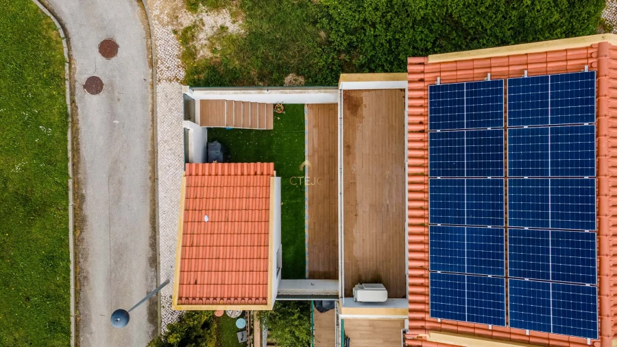 Moradia T2 para Venda em Santa Iria de Azoia, São João da Talha e Bobadela Foto 36