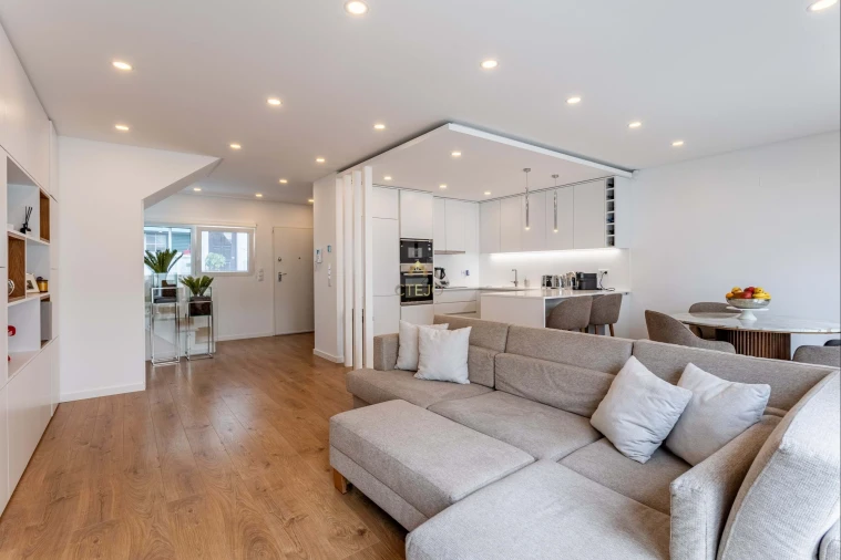 Moradia T2 para Venda em Santa Iria de Azoia, São João da Talha e Bobadela