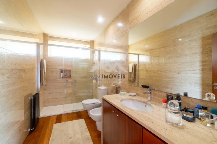 Moradia T3 para Venda em Penafiel Foto 6