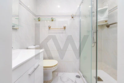 Apartamento T1 para Venda em Faro (Sé e São Pedro)
