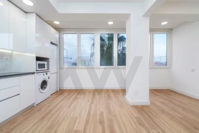 Apartamento T1 para Venda em Faro (Sé e São Pedro)