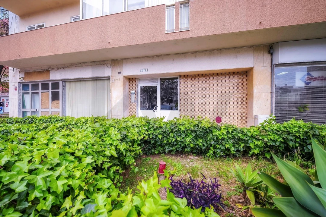 Apartamento T1 para Venda em Faro (Sé e São Pedro) Foto 52