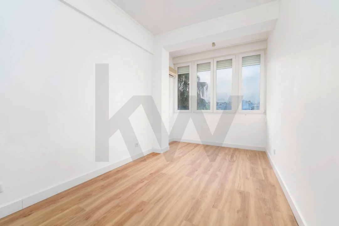 Apartamento T1 para Venda em Faro (Sé e São Pedro) Foto 26