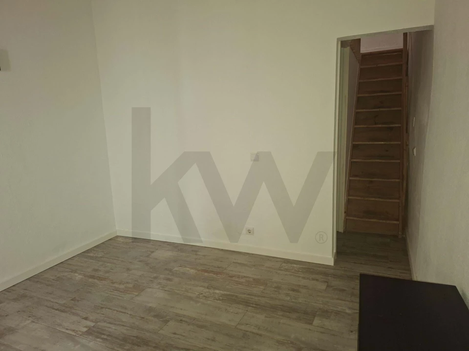 Moradia T1 para Venda em Vila do Bispo e Raposeira Foto 30