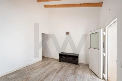 Moradia T1 para Venda em Vila do Bispo e Raposeira