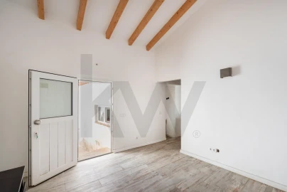 Moradia T1 para Venda em Vila do Bispo e Raposeira