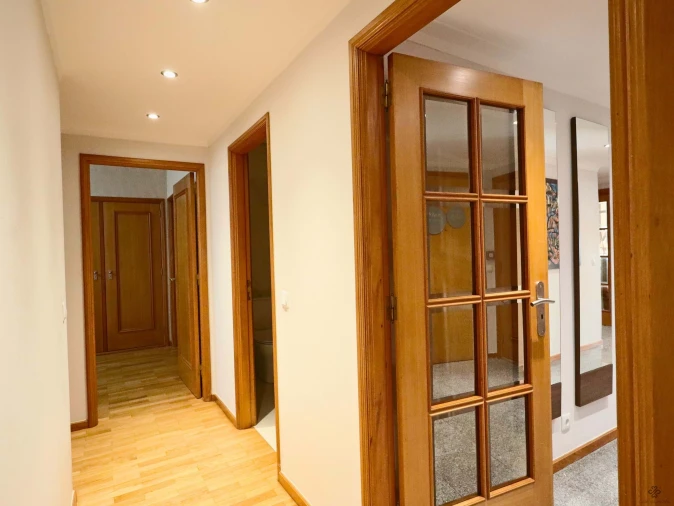 Apartamento T3 para Venda em Canidelo Foto 8