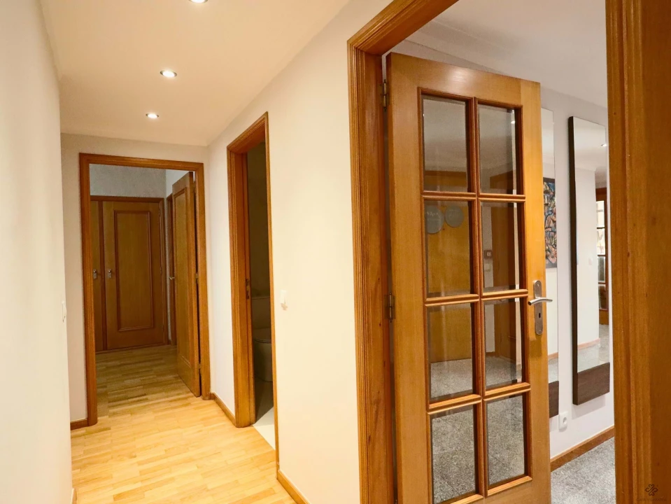 Apartamento T3 para Venda em Canidelo Foto 8