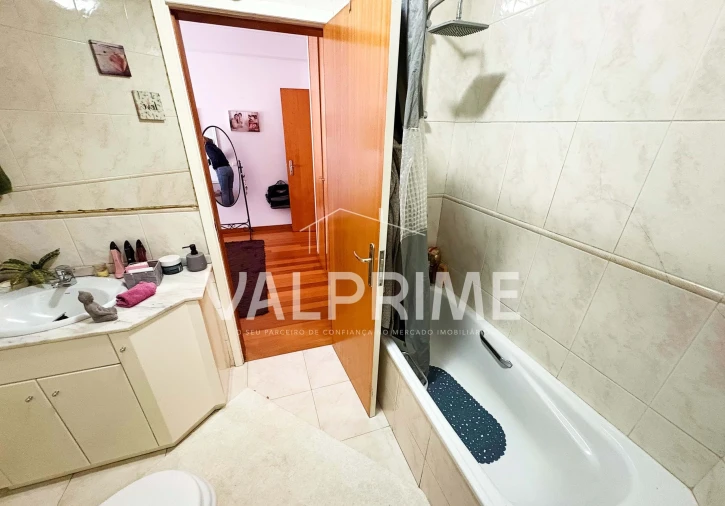 Apartamento T2 para Venda em Ermesinde Foto 21