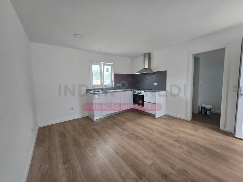 Moradia T5 para Venda em São Lourenço do Bairro Foto 10