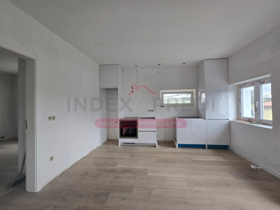 Moradia T5 para Venda em São Lourenço do Bairro Foto 23