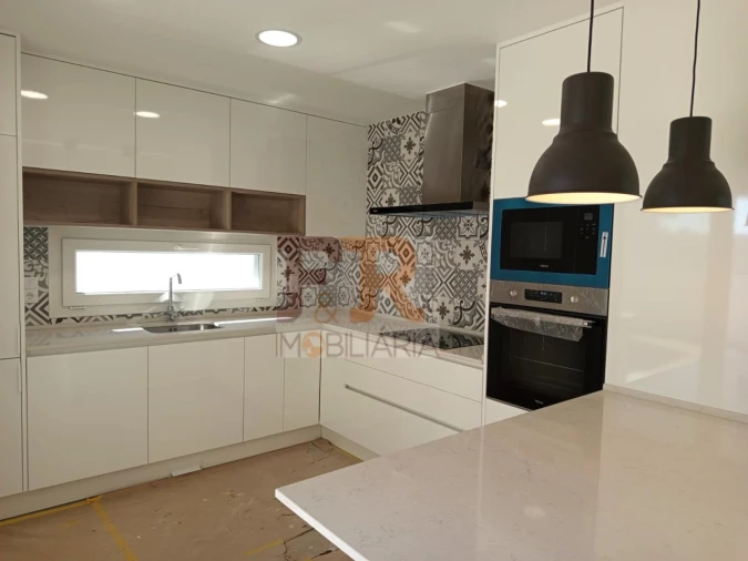 Moradia T3 para Venda em Fernao Ferro Foto 7