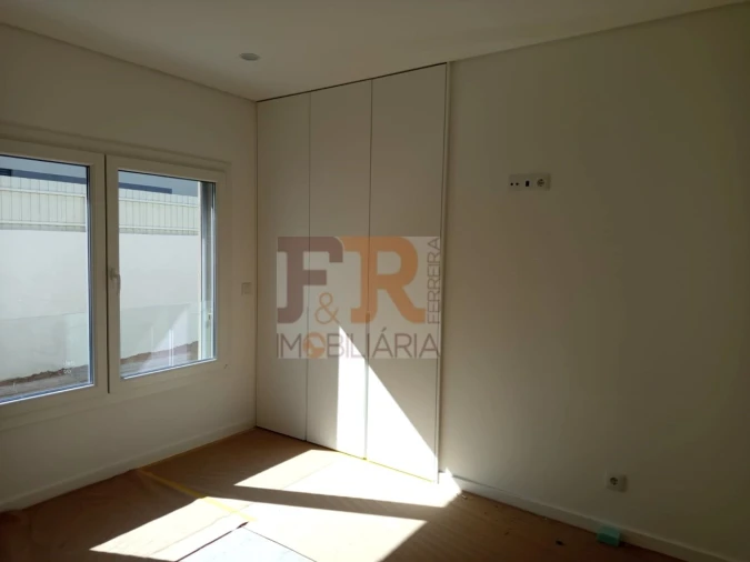 Moradia T3 para Venda em Fernao Ferro Foto 19