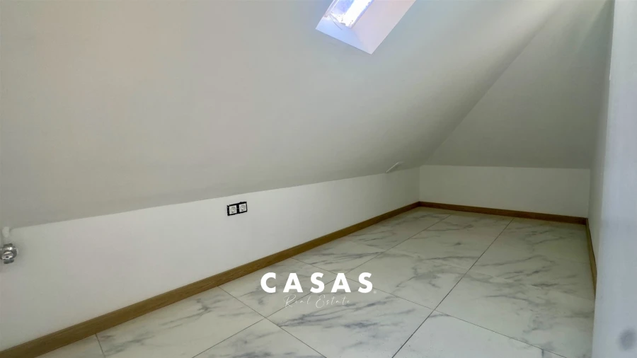 Moradia T3 para Venda em Funchal (Santa Luzia) Foto 26