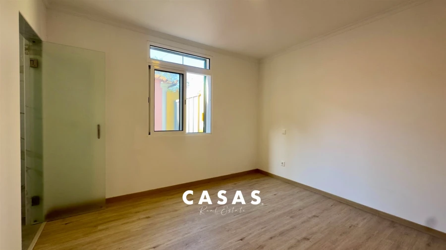 Moradia T3 para Venda em Funchal (Santa Luzia) Foto 12