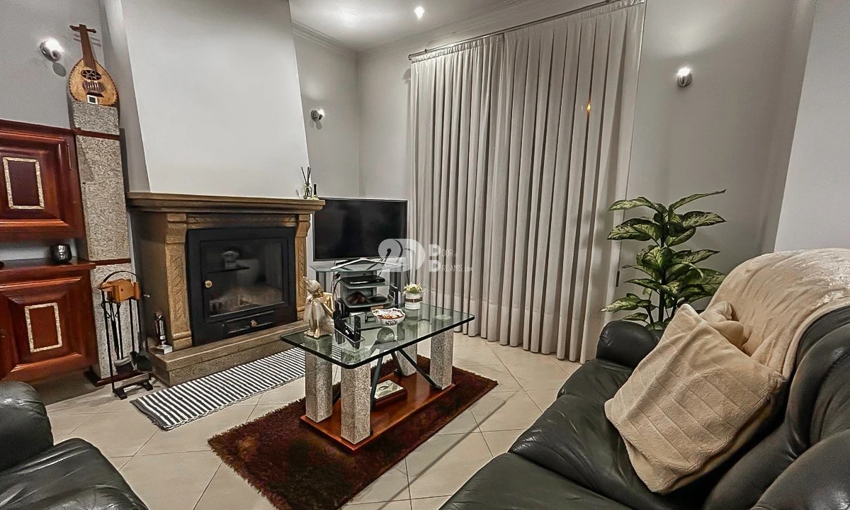 Moradia T4 para Venda em Lemenhe, Mouquim e Jesufrei Foto 8