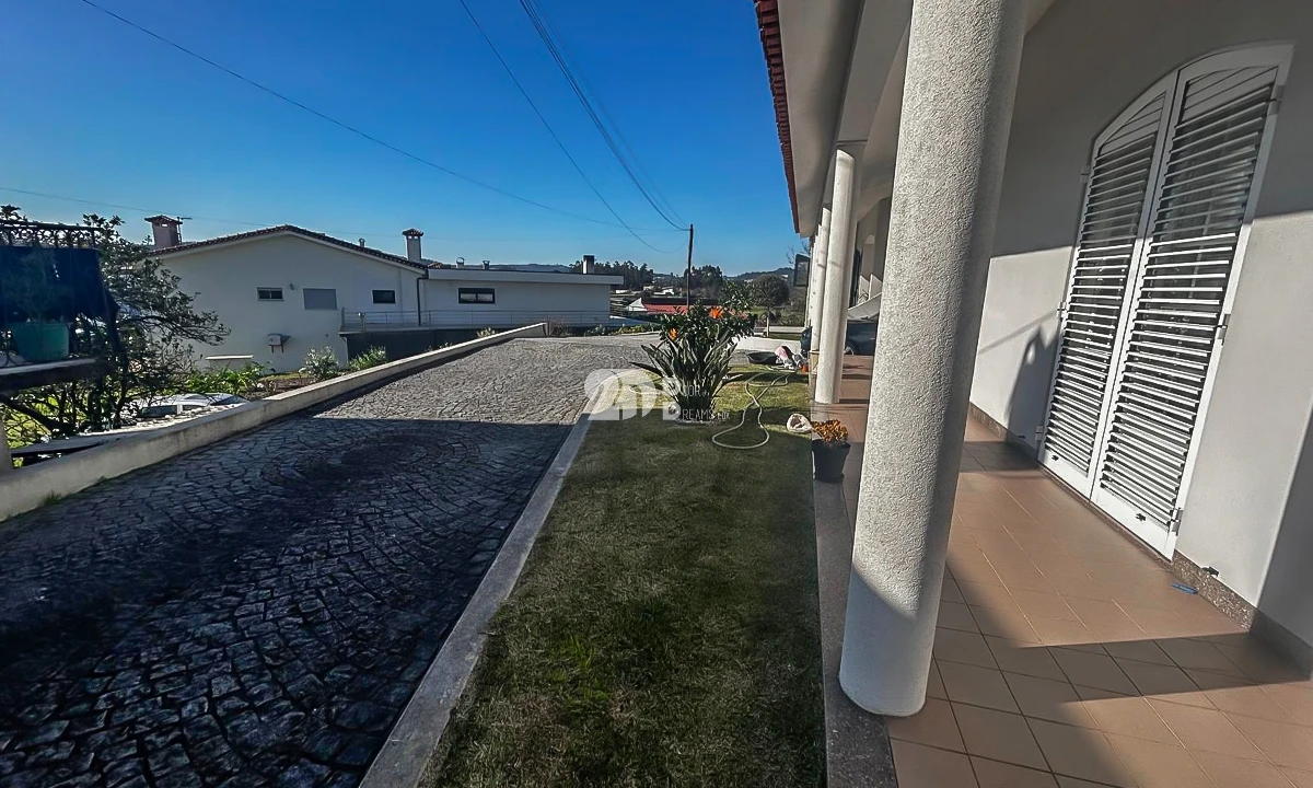 Moradia T4 para Venda em Lemenhe, Mouquim e Jesufrei Foto 21