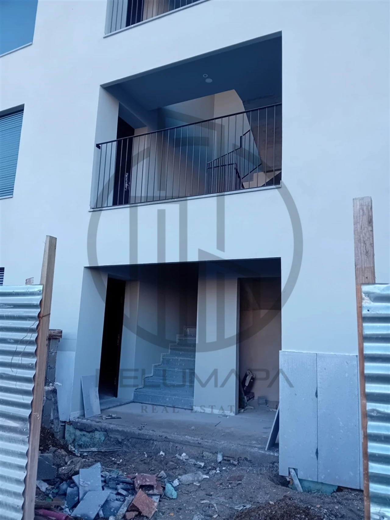 Apartamento T3 para Venda em Oliveira (Santa Maria) Foto 2