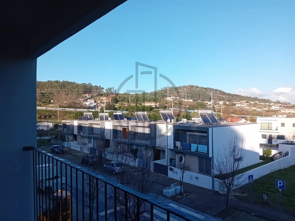 Apartamento T3 para Venda em Oliveira (Santa Maria) Foto 14