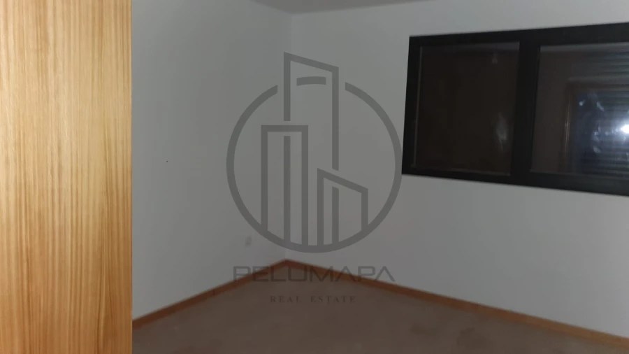 Apartamento T3 para Venda em Oliveira (Santa Maria) Foto 18