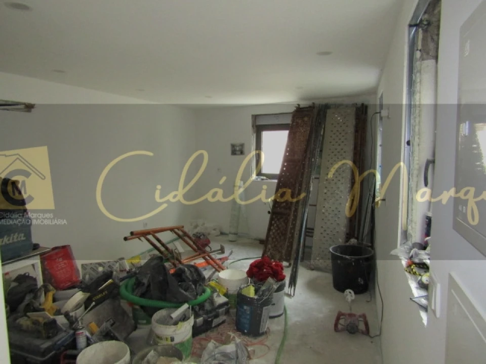 Moradia T1 para Venda em Viseu Foto 3