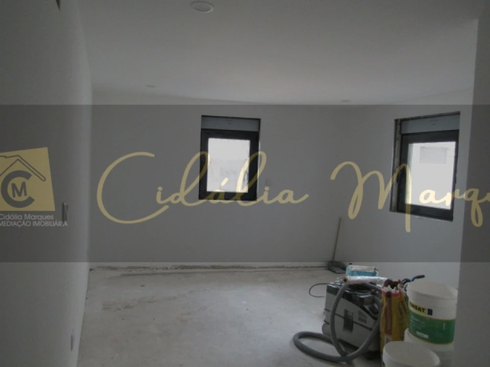 Moradia T1 para Venda em Viseu Foto 9