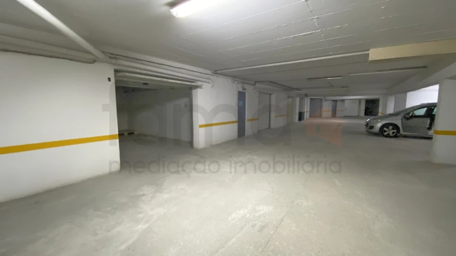 Garagem para Arrendamento em Pinhal Novo Foto 4