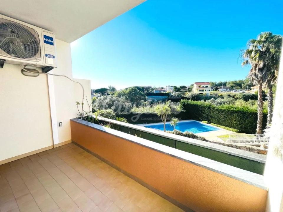 Apartamento T2 para Venda em Alcabideche Foto 12