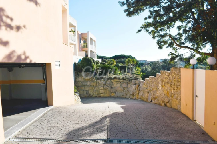 Apartamento T2 para Venda em Alcabideche Foto 31