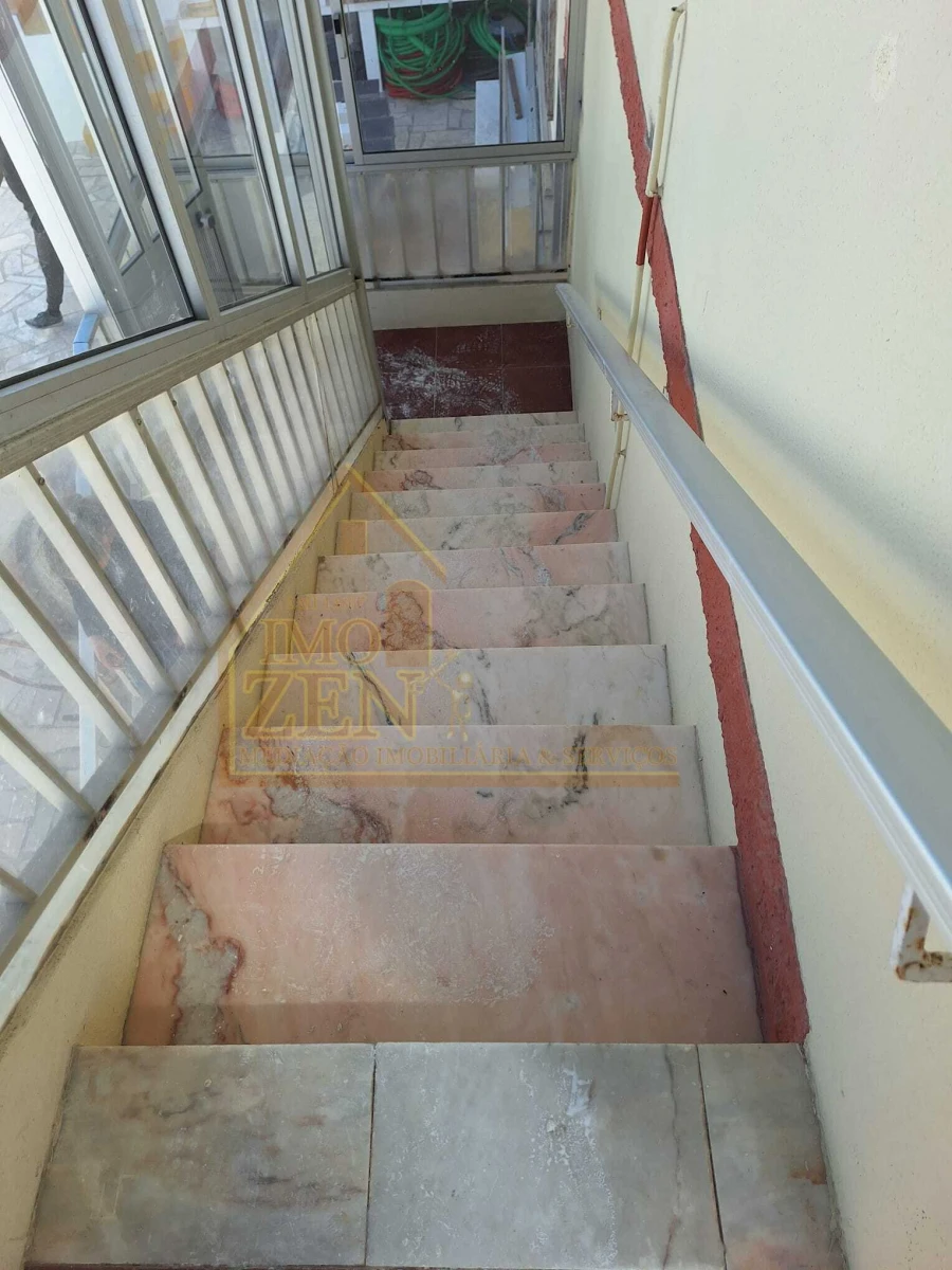 Apartamento T2 para Venda em Alfeizerão Foto 10