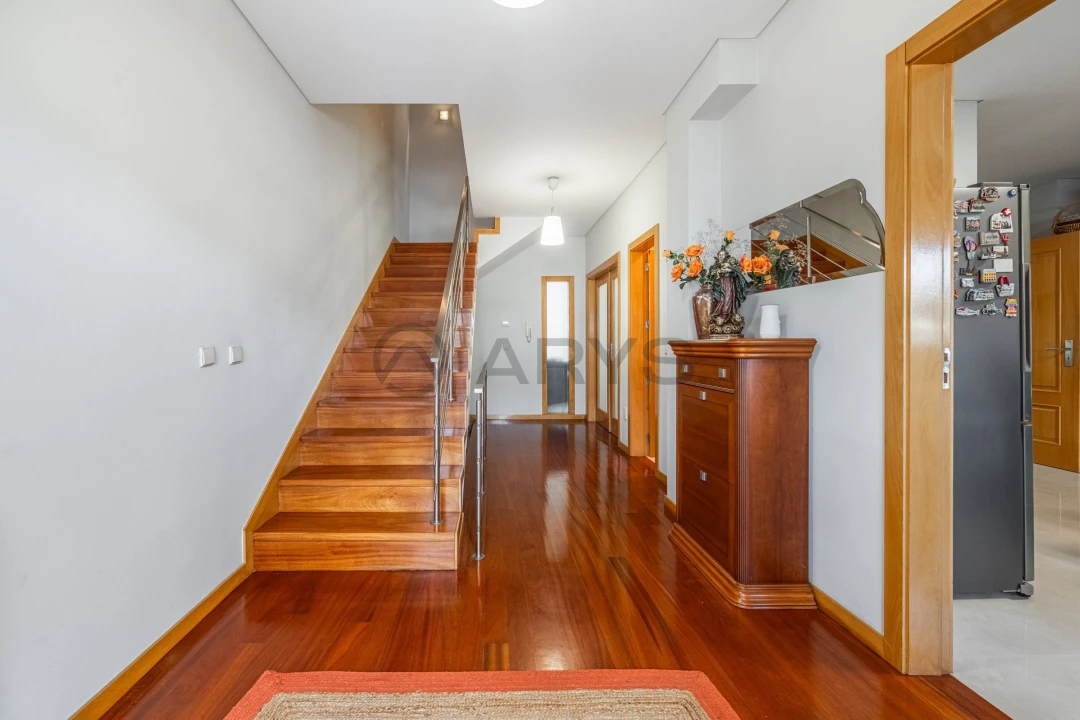 Moradia T4 para Venda em Ferreiros e Gondizalves Foto 9