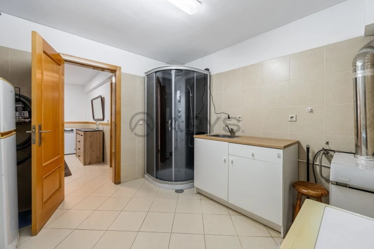 Moradia T4 para Venda em Ferreiros e Gondizalves Foto 17