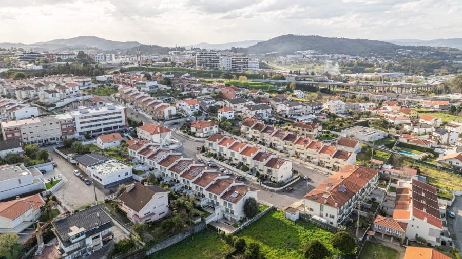 Moradia T4 para Venda em Ferreiros e Gondizalves Foto 20