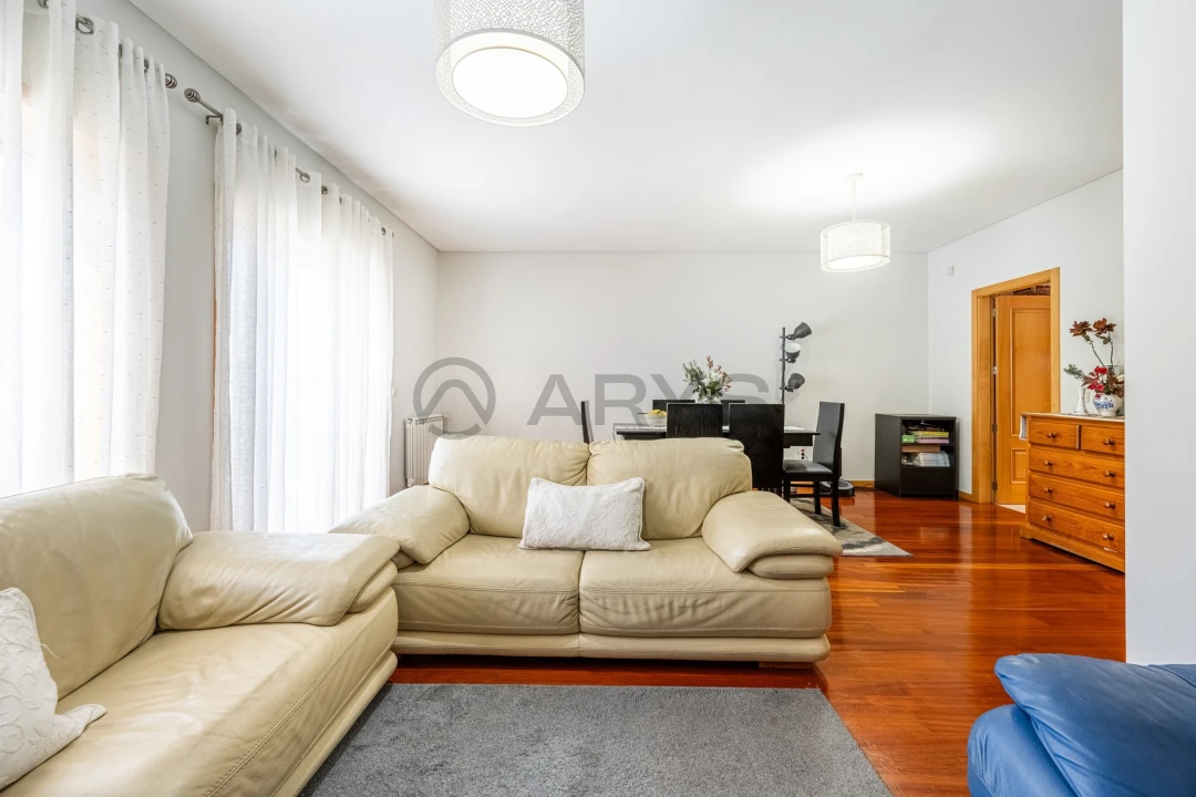 Moradia T4 para Venda em Ferreiros e Gondizalves Foto 6