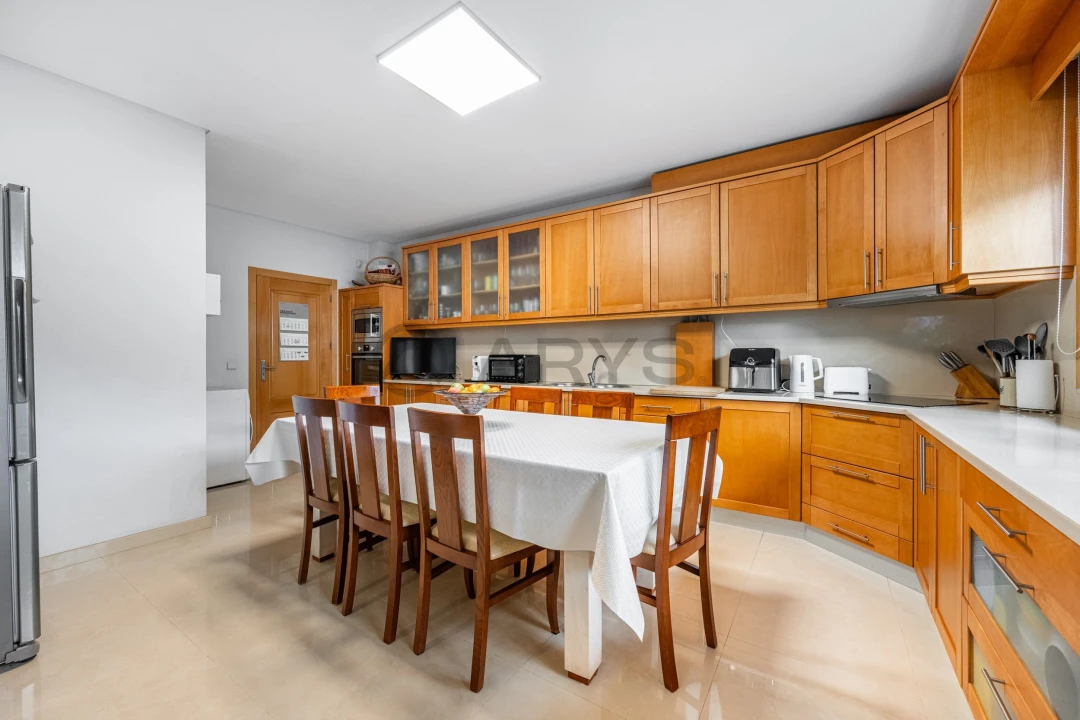 Moradia T4 para Venda em Ferreiros e Gondizalves Foto 2