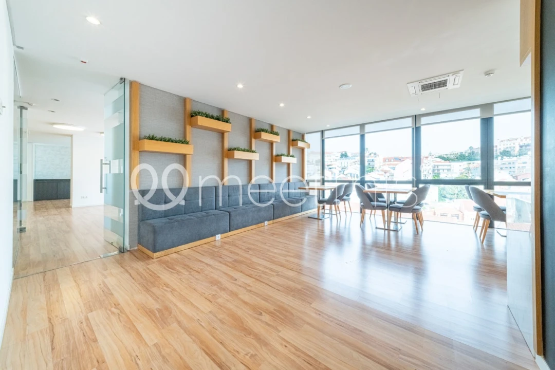 Escritório para Venda em Santo António Foto 13