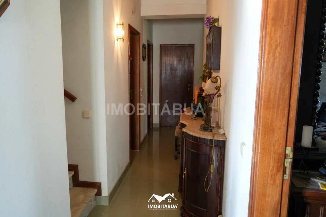 Moradia T5 para Venda em Midões Foto 6