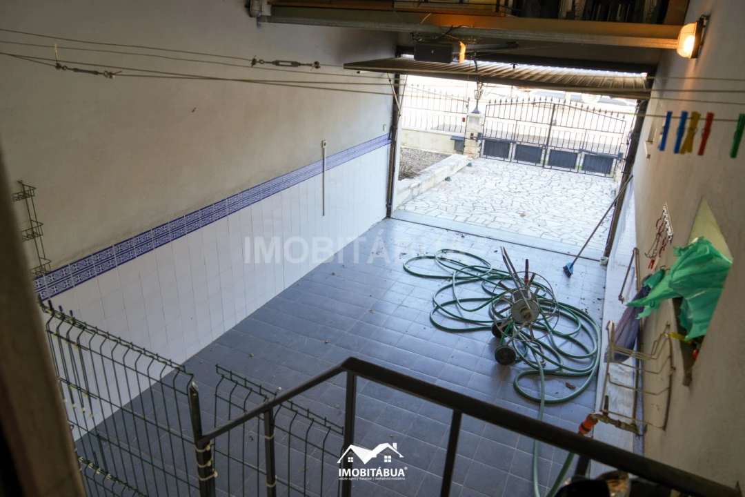 Moradia T5 para Venda em Midões Foto 34