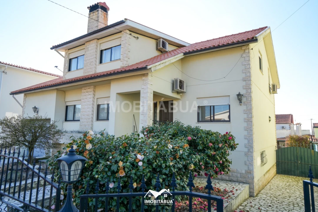 Moradia T5 para Venda em Midões Foto 43